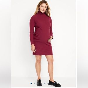 Old Navy Maternity Long Sleeve Turtleneck Bodycon Dress in Red Red Wine - Size L